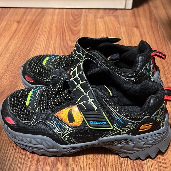 SKECHERS (SKECH-SAURUS) for boys Size US 1 - Picture 4 of 6